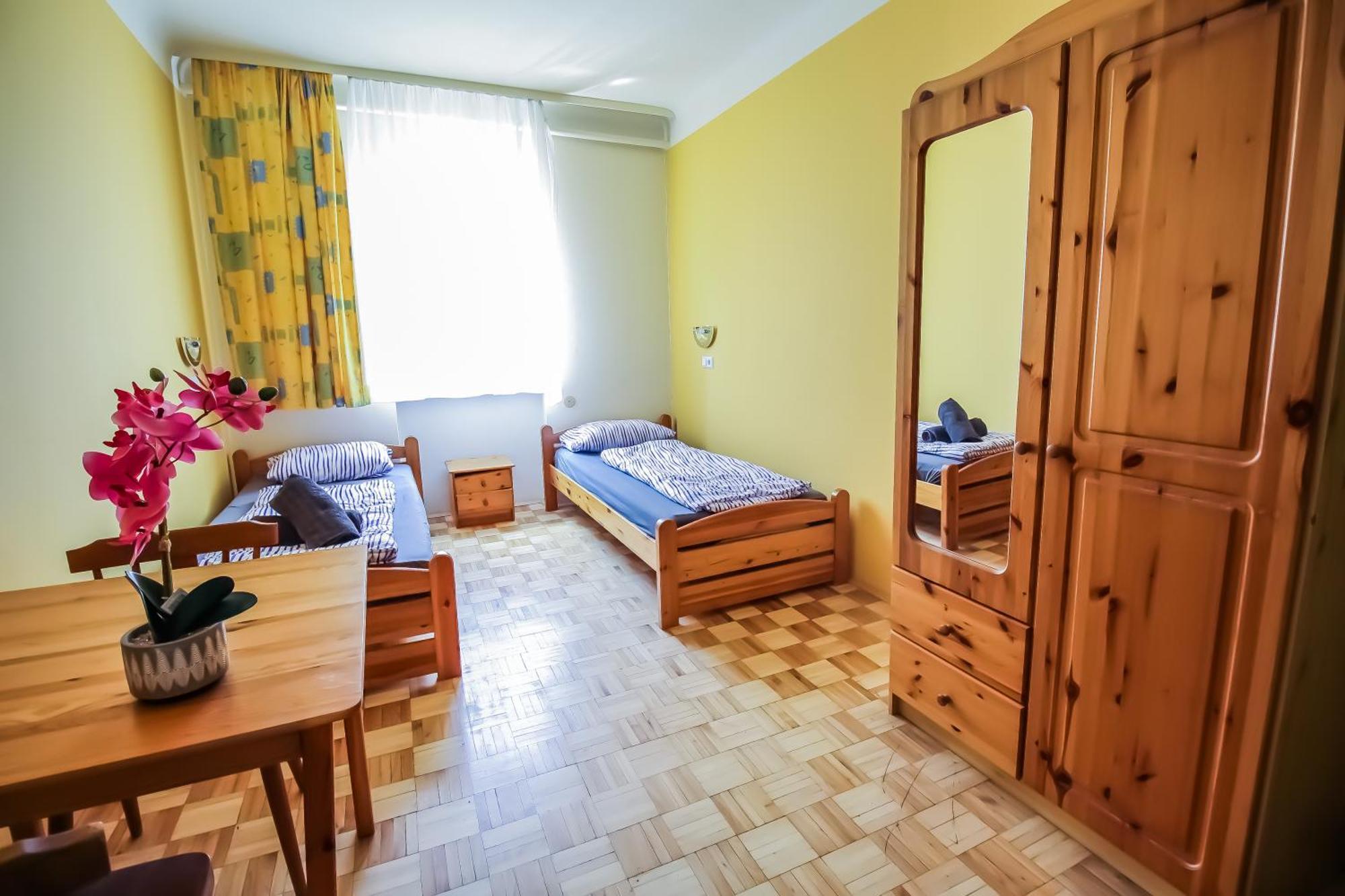 וינה Cozy Rooms - U3 Hutteldorferstrasse מראה חיצוני תמונה