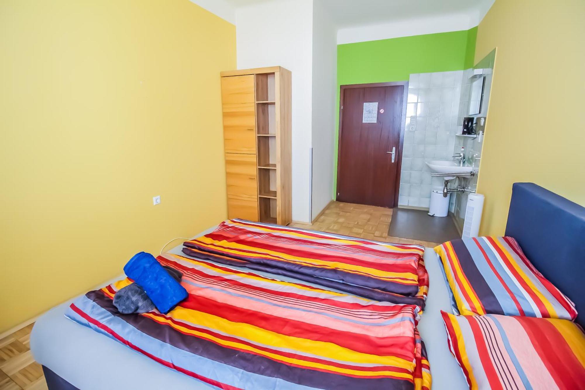 וינה Cozy Rooms - U3 Hutteldorferstrasse מראה חיצוני תמונה