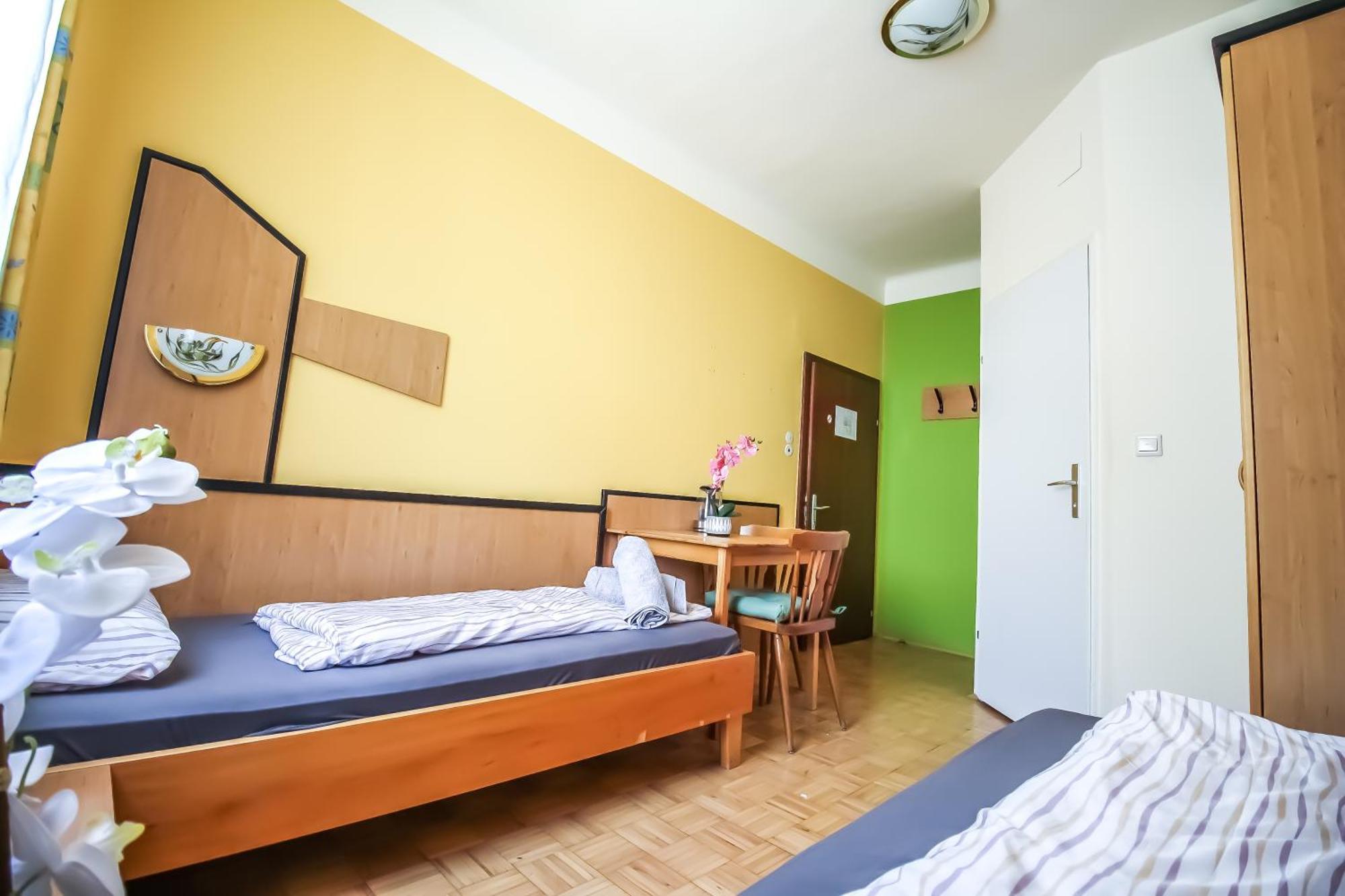 וינה Cozy Rooms - U3 Hutteldorferstrasse מראה חיצוני תמונה